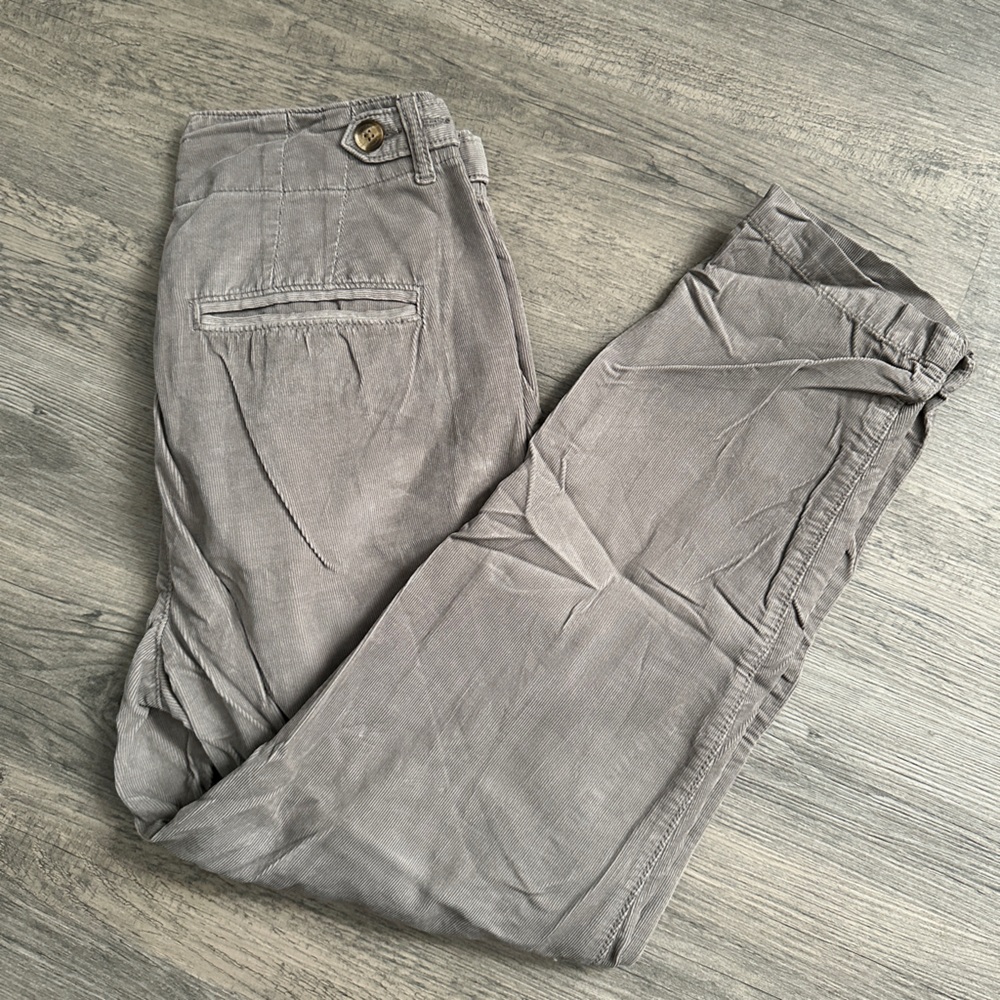 American Eagle Corduroy Paper Bag Style Pant 2 short